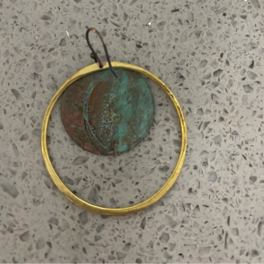 Statement earrings - Picture 4 of 4